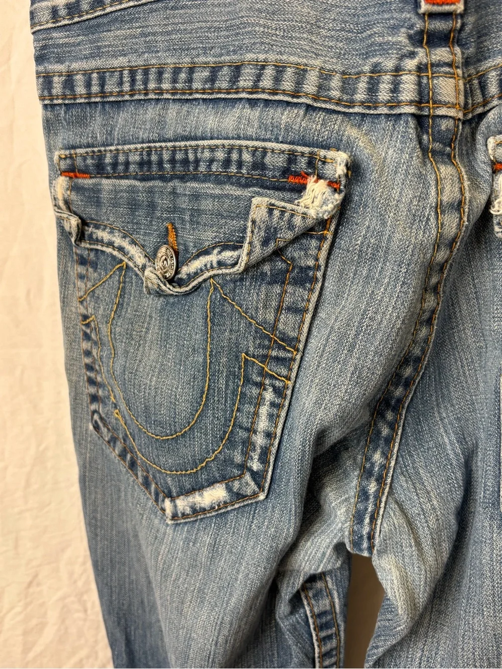 True Religion Classic Men's Joey 36 33 Blue Washed Straight-Leg Jeans